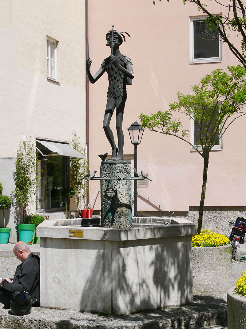 Bild Papageno Brunnen Salzburg