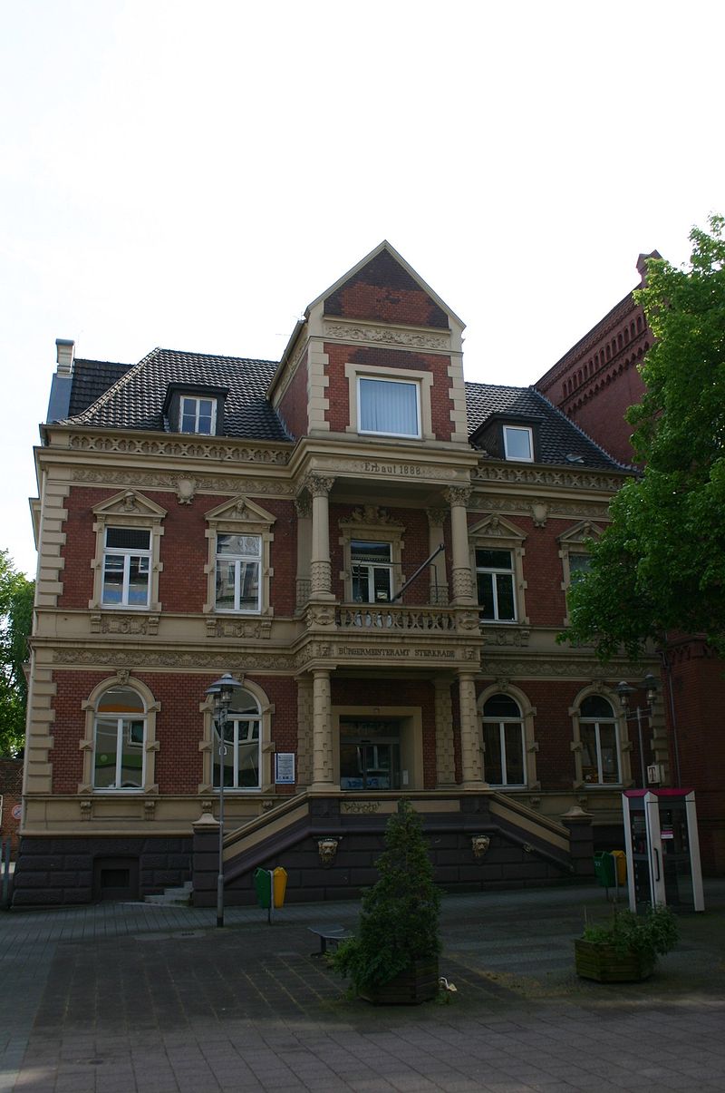 Bild Rathaus Oberhausen Sterkrade