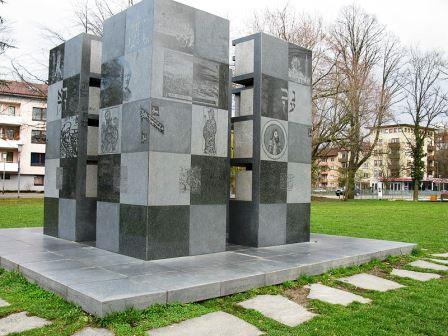 Bild Reuchlin Denkmal im Stadtgarten Pforzheim