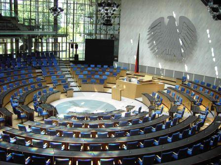Bild Plenarsaal Deutscher Bundestag Bonn