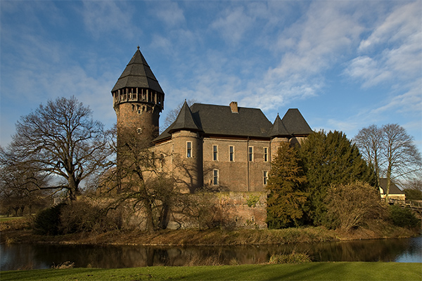 Bild Burg Linn Krefeld