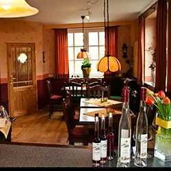 Bild Niederrhein Destille Emmerich