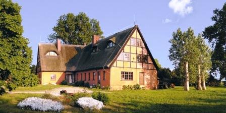 Bild Töpfermeister Peter Dolacinsk Götemitz