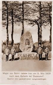 Bild Schill Denkmal Langenweddingen