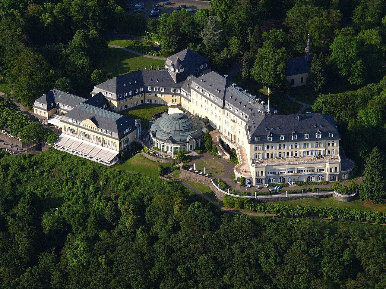 Bild Steigenberger Grandhotel Petersberg Königswinter
