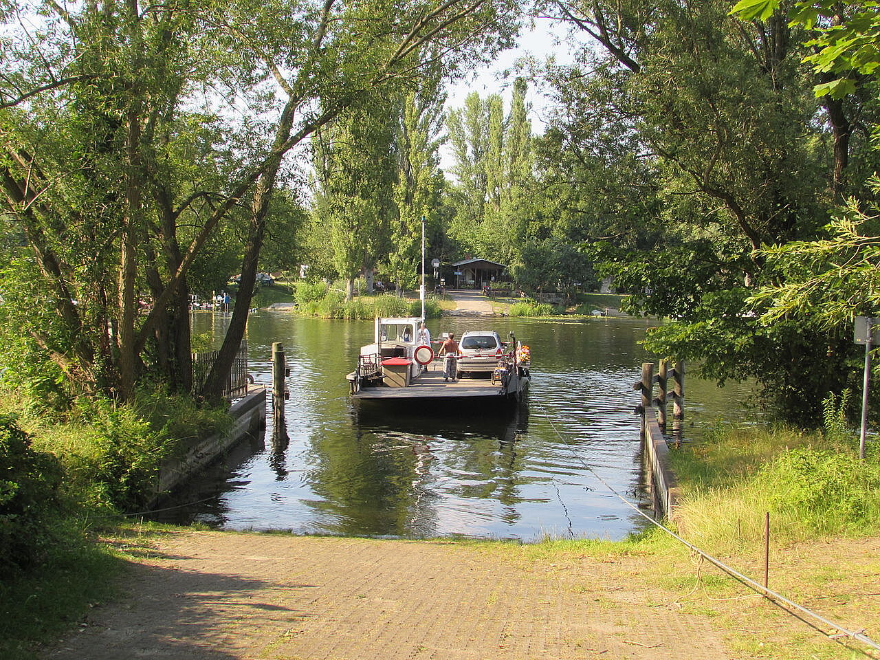 Bild Fähre Neuendorf Brandenburg Havel