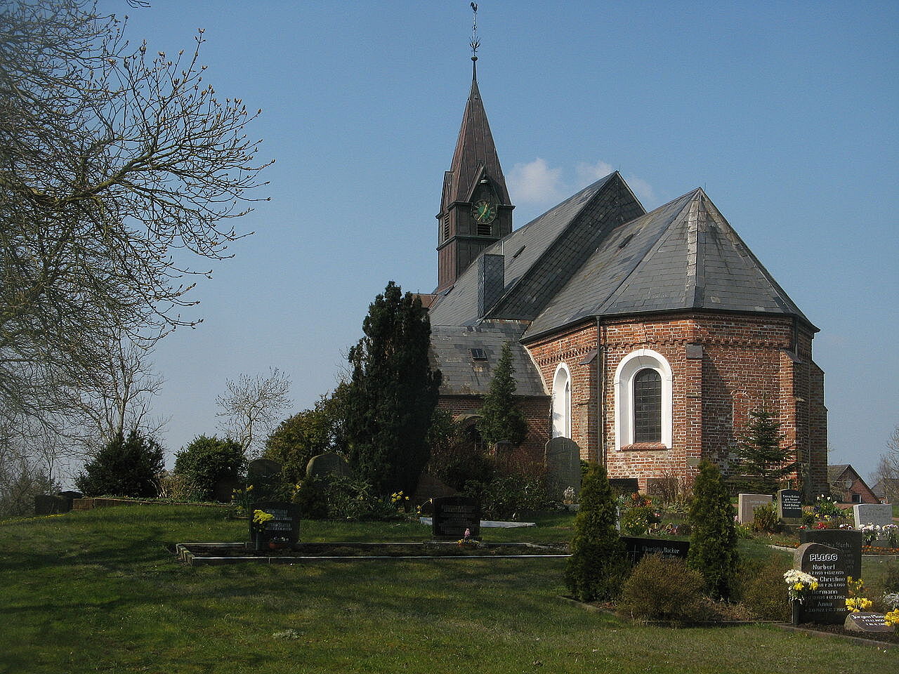 Bild Kirche St. Johannis Poppenbüll