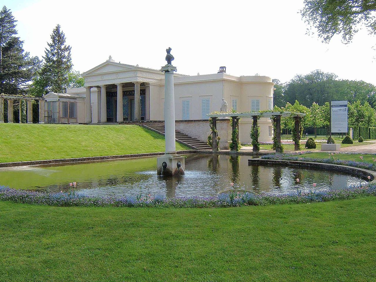 Bild Schloss Charlottenhof Potsdam