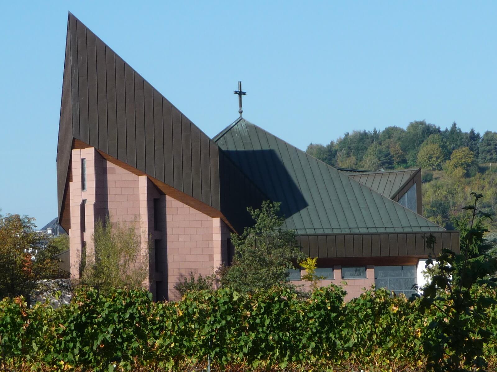 Bild Edith Stein Kirche Wachenheim