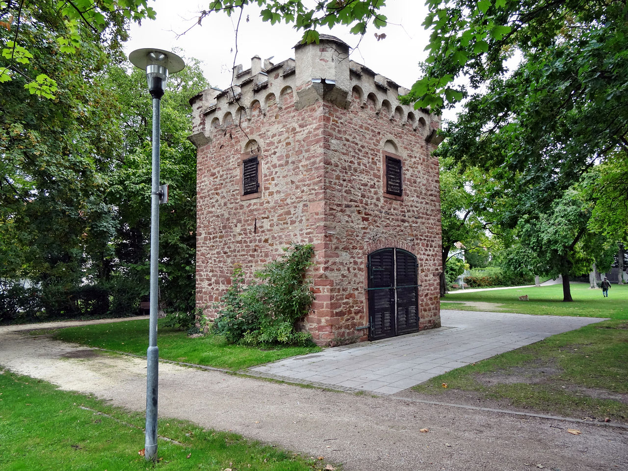 Bild Benz Garage Ladenburg