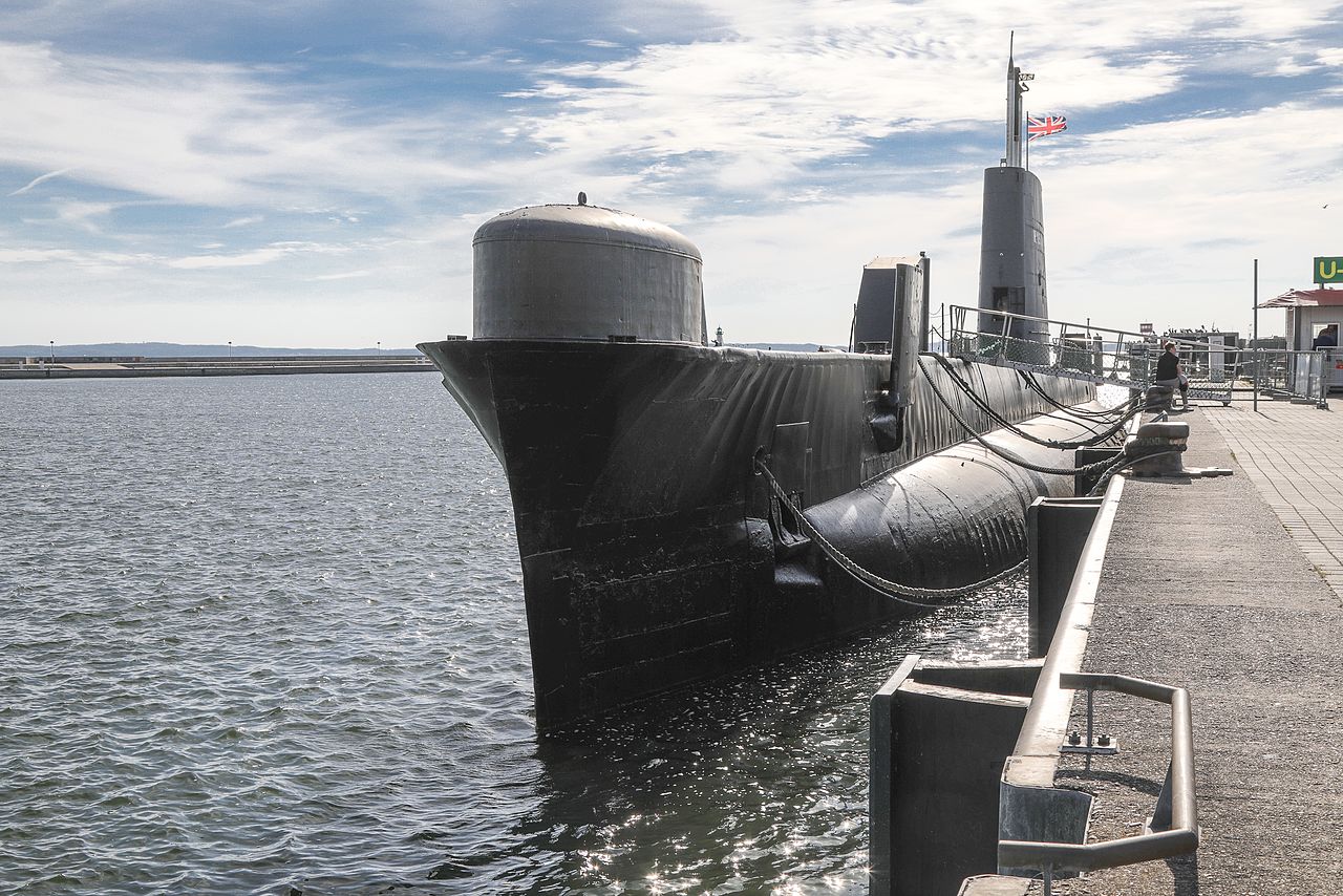 Bild U-Boot Museum H.M.S OTUS im Stadthafen Sassnitz