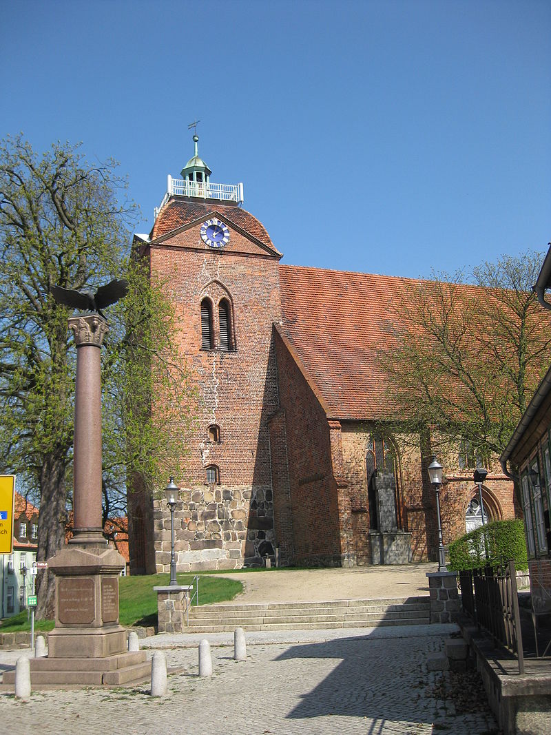 Bild St. Laurentiuskirche Schönberg