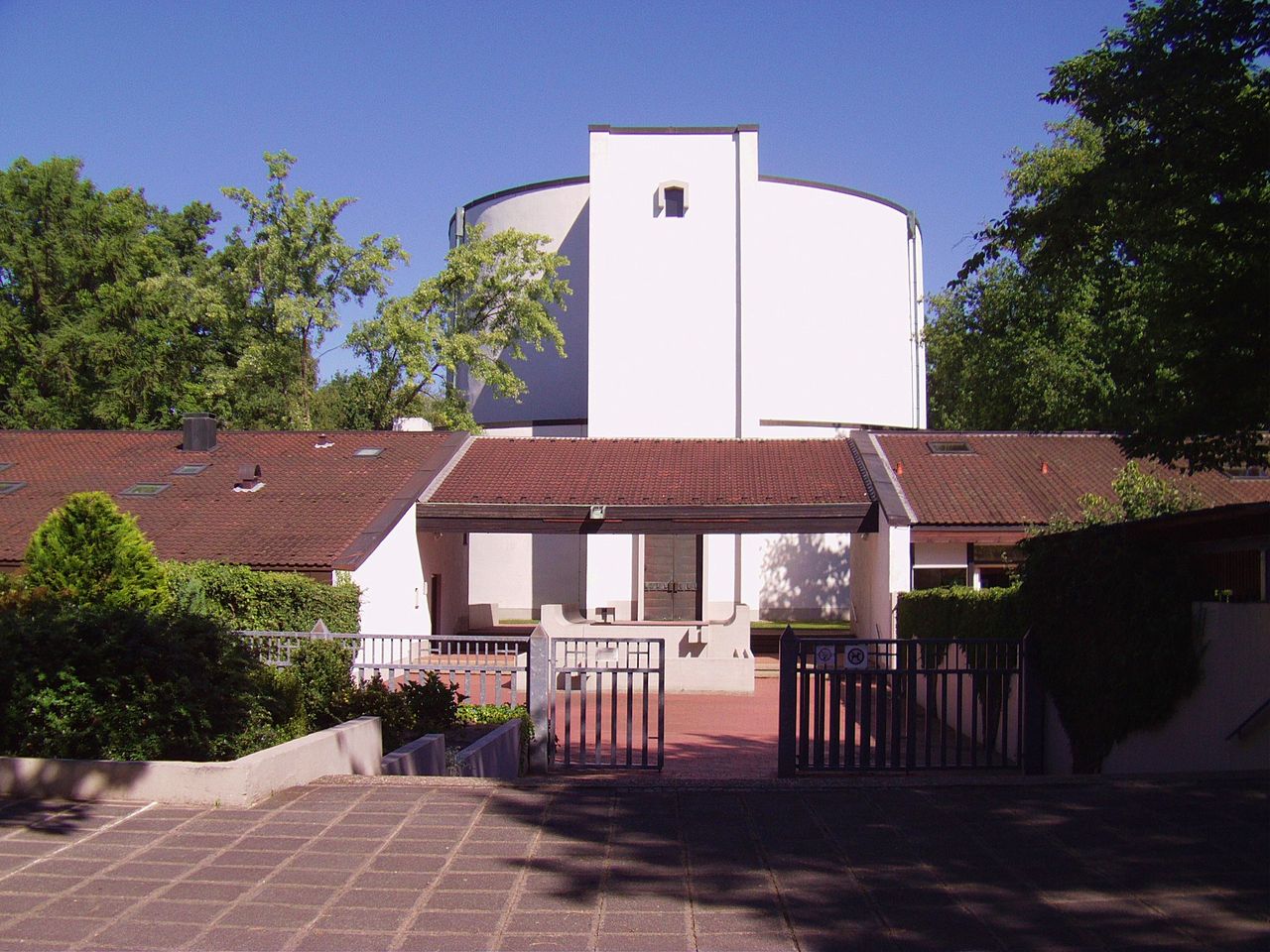 Bild Kirche zur Heiligsten Dreifaltigkeit Nürnberg