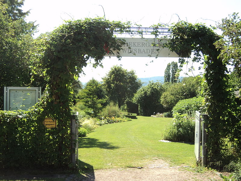 Bild Apothekergarten Wiesbaden