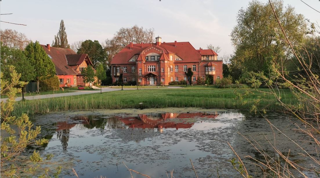 Bild Schloss Pütnitz Ribnitz Damgarten