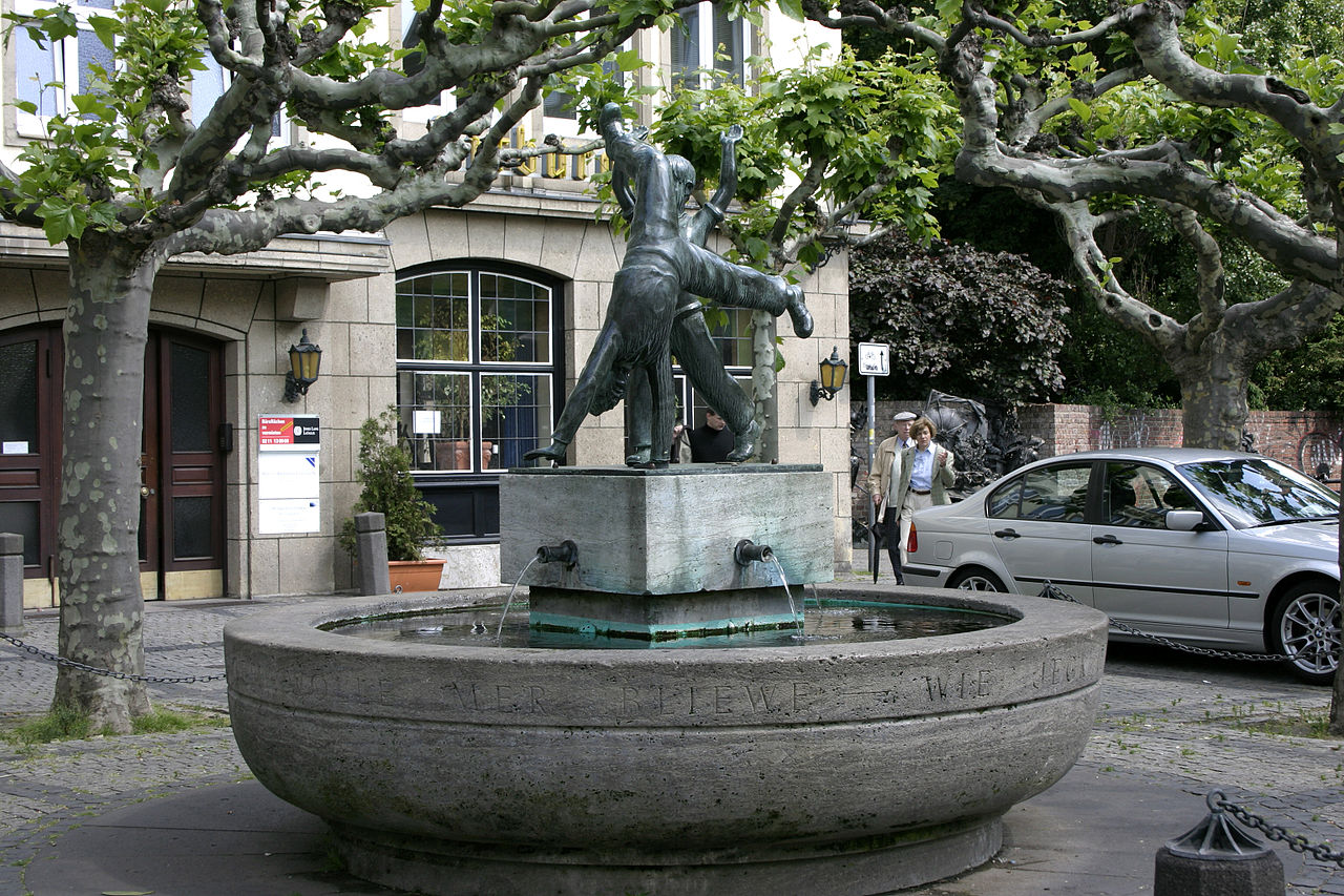 Bild Düsseldorfer Radschläger Brunnen