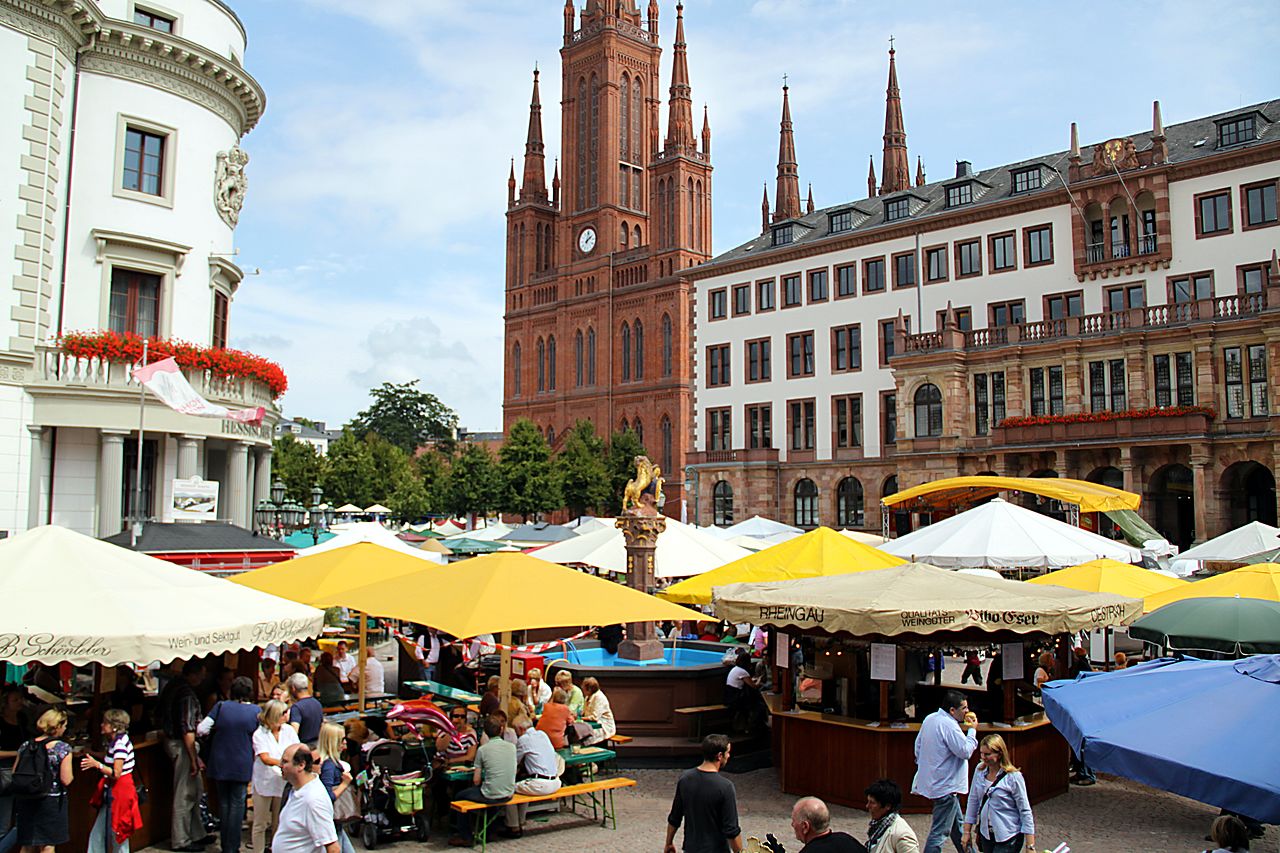 Bild Rheingauer Weinwochen Wiesbaden