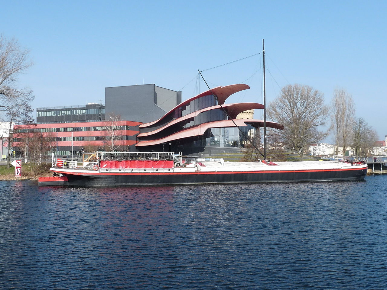 Bild Theaterschiff Potsdam