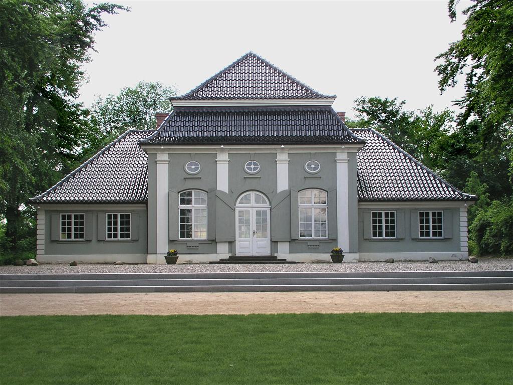 Bild Jagdschlösschen am Ukleisee Eutin