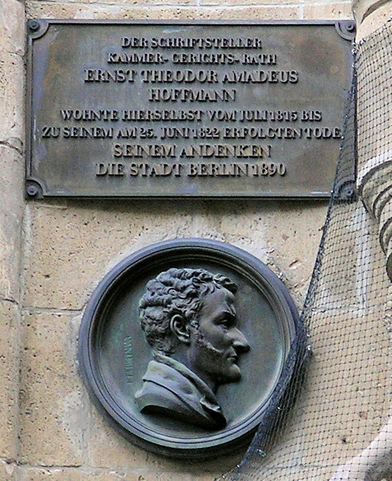 Bild E.T.A. Hoffmann Büste am Gendarmenmarkt Berlin