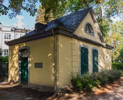 Bild Kurfürstliches Gärtnerhaus im Baumschulwäldchen Bonn