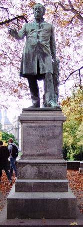 Bild Ernst Moritz Arndt Denkmal Bonn