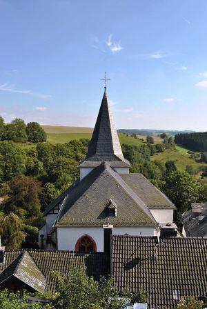 Bild Kirche St. Johann Baptist Kronenburg