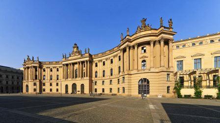 Bild Alte Bibliothek Kommode Berlin