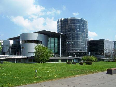 Bild VW Gläserne Manufaktur Dresden