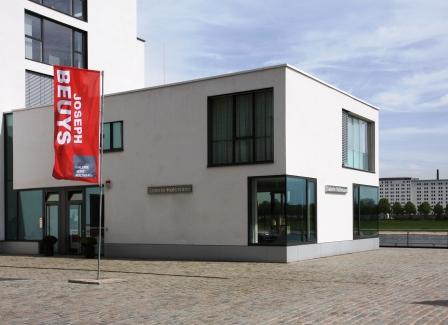 Bild GALERIE HEINZ HOLTMANN Köln