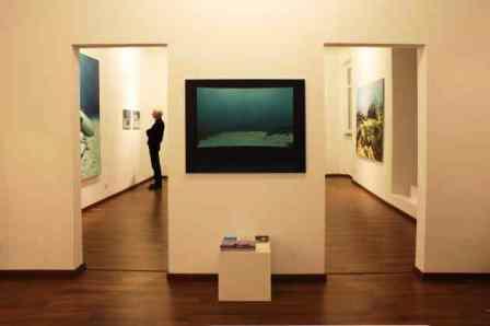 Bild galerie lutz mit der blauen tür Nürnberg