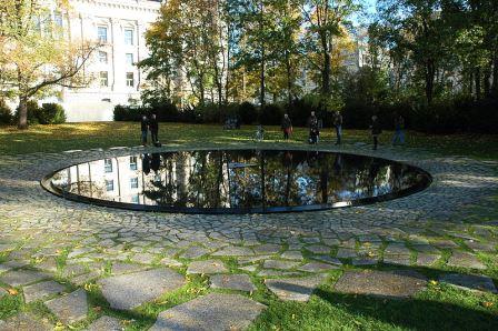 Bild Denkmal für die Sinti und Roma Berlin