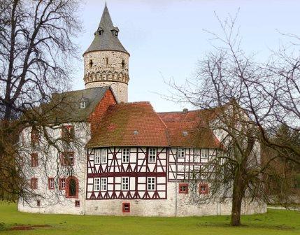 Bild Schloss Oelber am weißen Wege